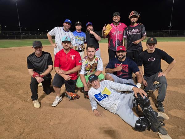 Softball Mon Men's 10v10 - E/Rec-1 Champions