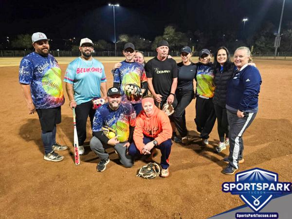 Softball Fri Co-ed 10v10 - E/Rec Champions