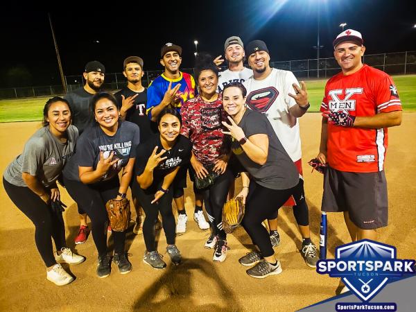 Softball Fri Co-ed 10v10 - E Champions