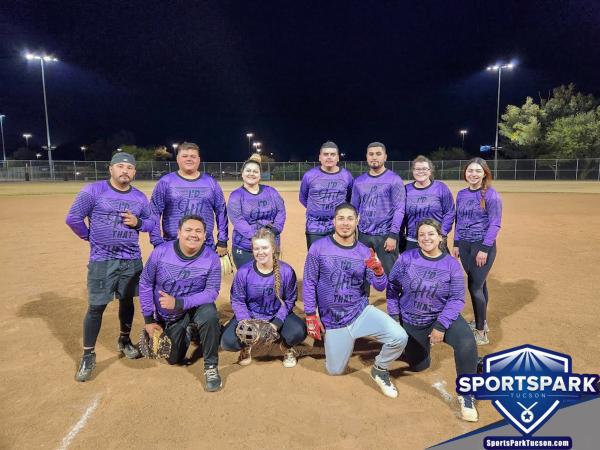 Softball Mon Co-ed 10v10 - E/Rec Champions