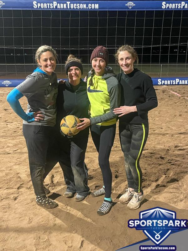 Volleyball Thu Women's 6v6 - A/B Champions