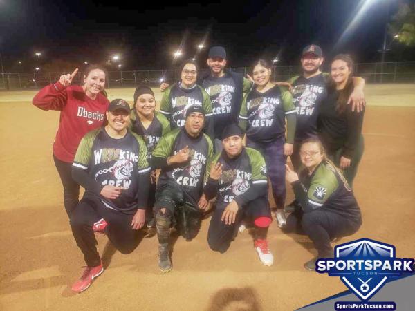 Softball Sun Co-ed 10v10 - E/Rec Champions