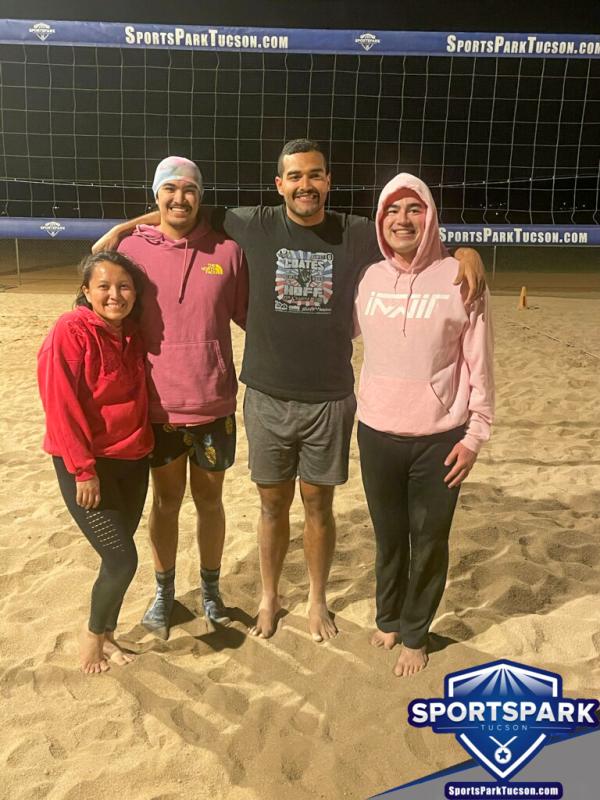 Volleyball Mon Co-ed Lite 4v4 - A/B Champions