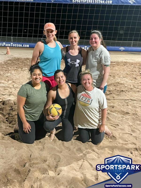 Volleyball Thu Women's 6v6 - C Champions