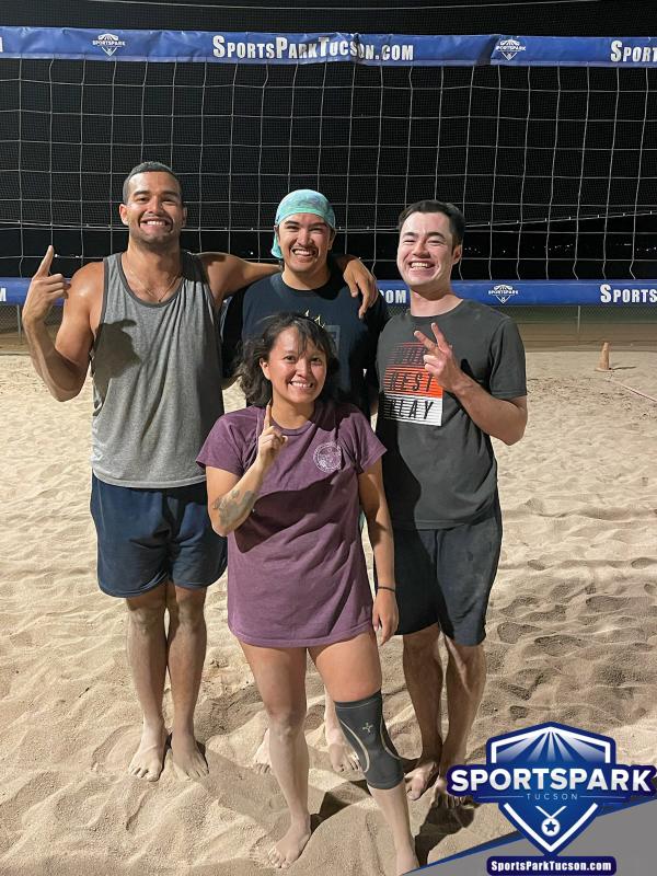 Volleyball Mon Co-ed Lite 4v4 - A/B Champions