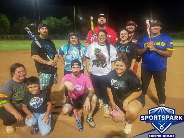 Softball Mon Co-ed 10v10 - E Champions