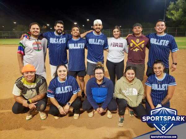 Softball Fri Co-ed 10v10 - E/Rec-2 Champions