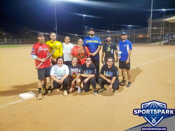 Softball Fri Co-ed 10v10 - E Champions