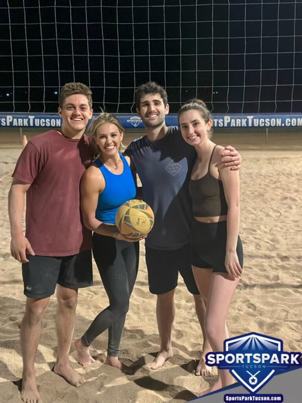 Volleyball Mon Co-ed Lite 4v4 - C Champions