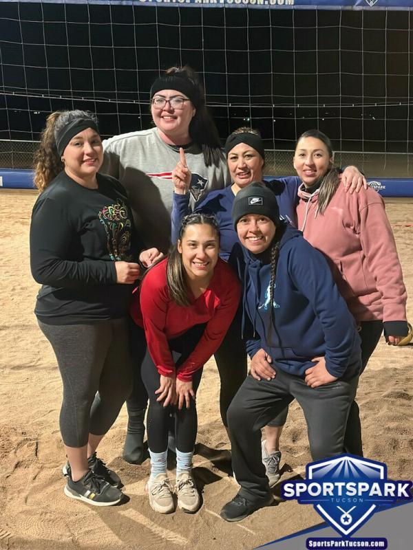 Volleyball Thu Women's 6v6 - A/B Champions