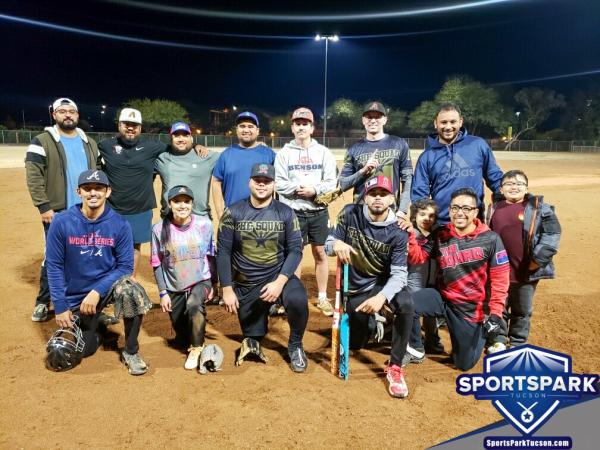 Softball Fri Men's 10v10 - E/Rec Champions