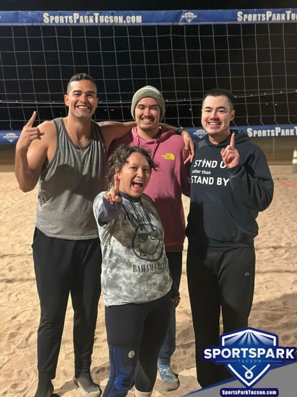 Volleyball Mon Co-ed Lite 4v4 - A/B Champions