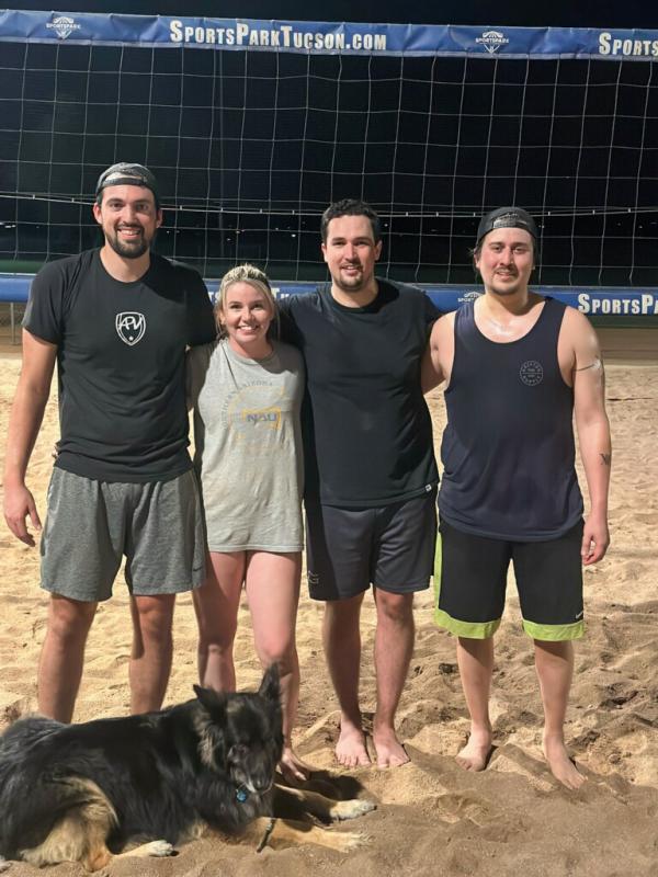 Volleyball Mon Co-ed Lite 4v4 - A/B Champions